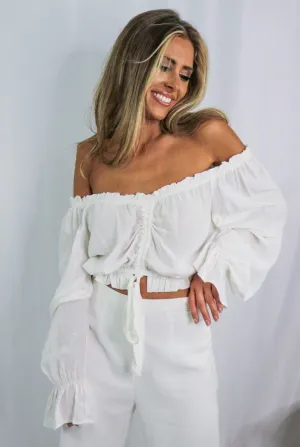 'Delilah' Off the Shoulder Frilled Blouse in White
